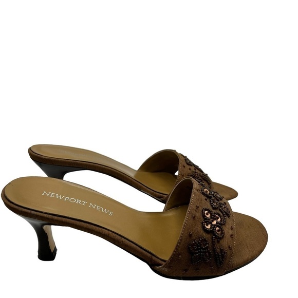Newport News Embellished Low Heeled Slides in Brown Casual Summer - Picture 3 of 6